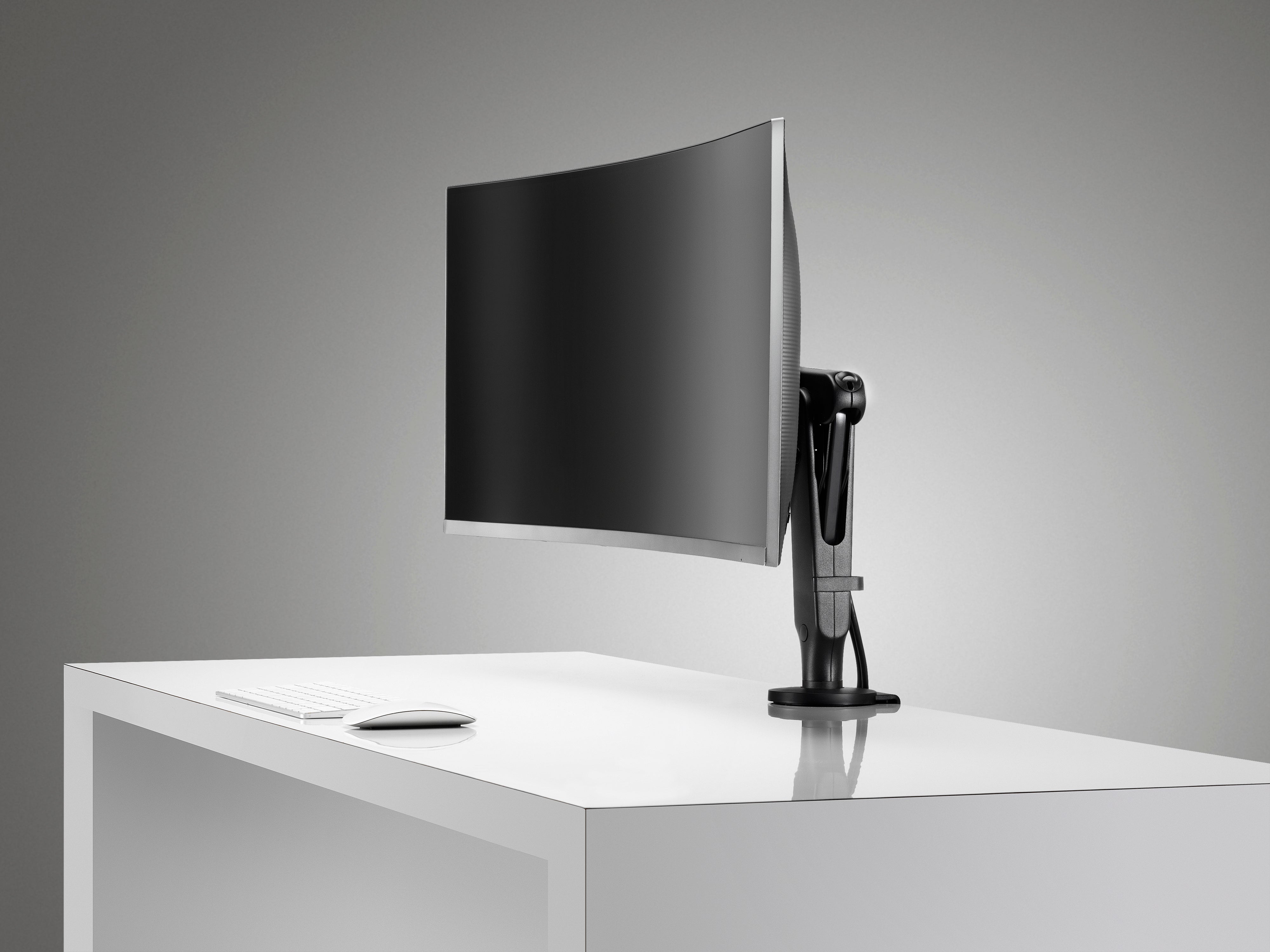 Coleston Brooke Saunders - Ollin Monitor Arm (Single)