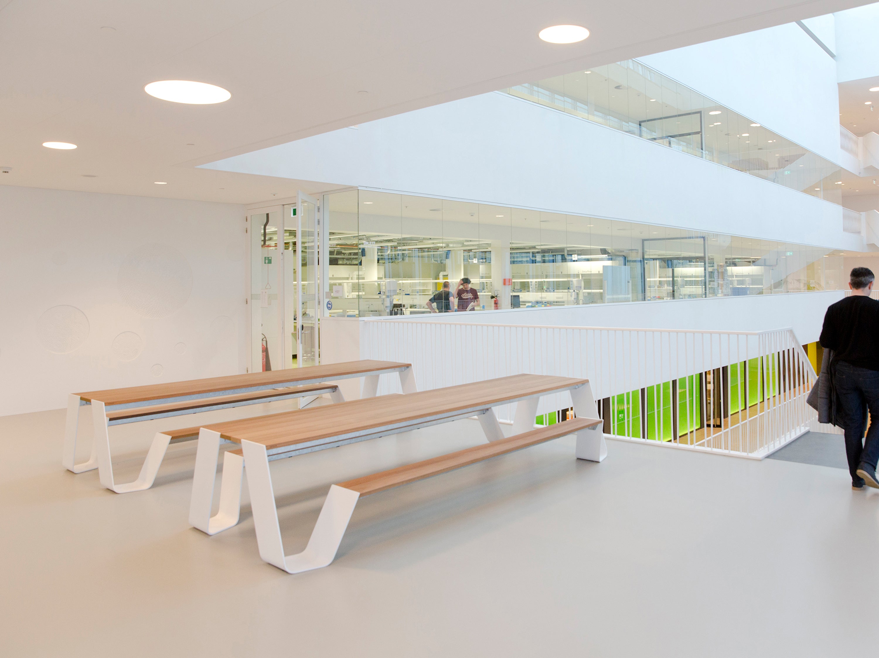 Extremis - Hopper Bench collections