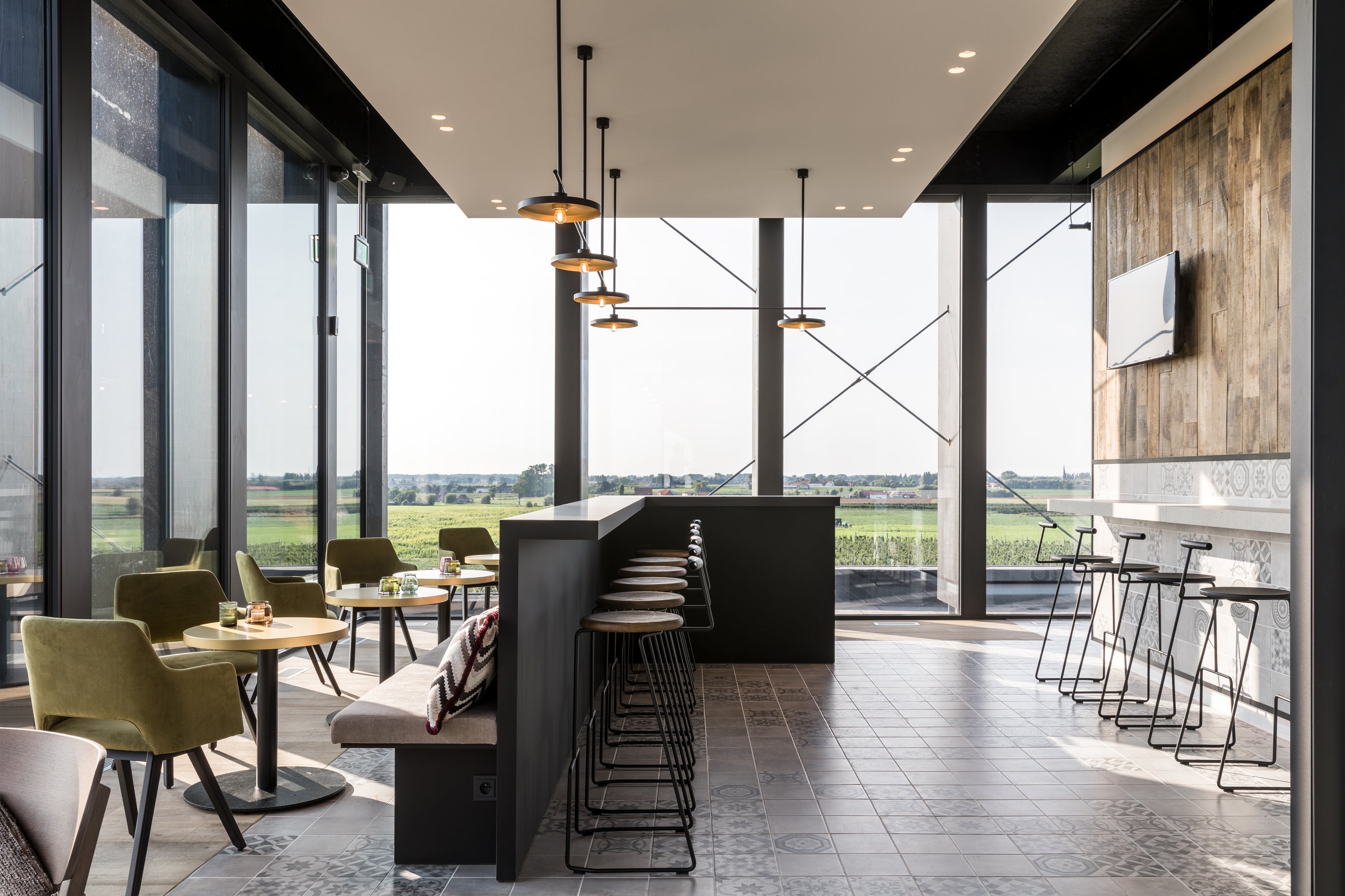 Extremis - Tiki Collection